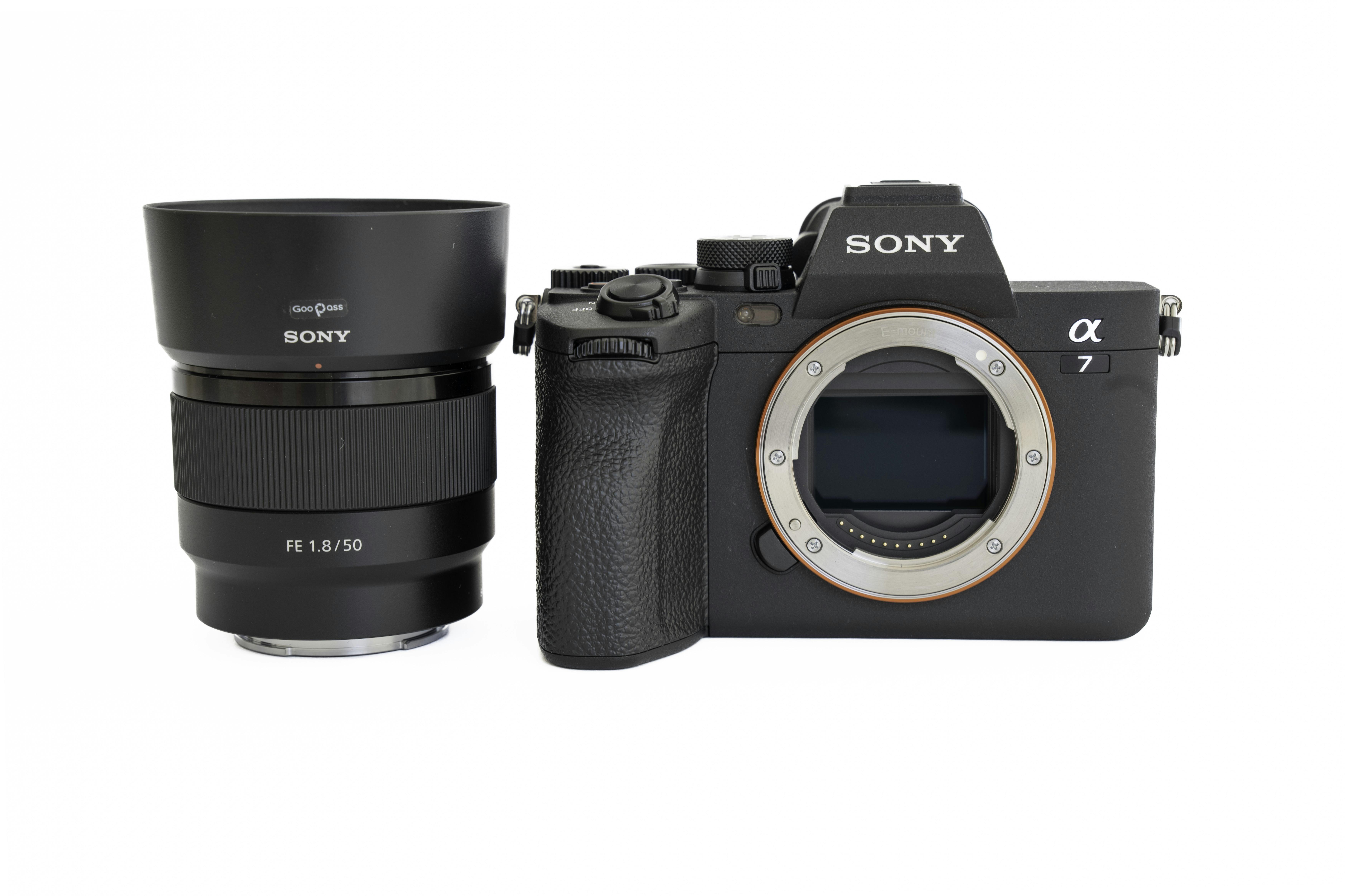 SONY 新世代フルサイズミラーレス & 標準単焦点レンズセット α7 IV ILCE-7M4 + FE 50mm F1.8