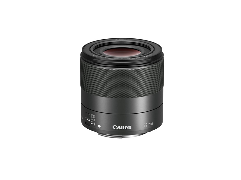 EF-M32mm F1.4 STM