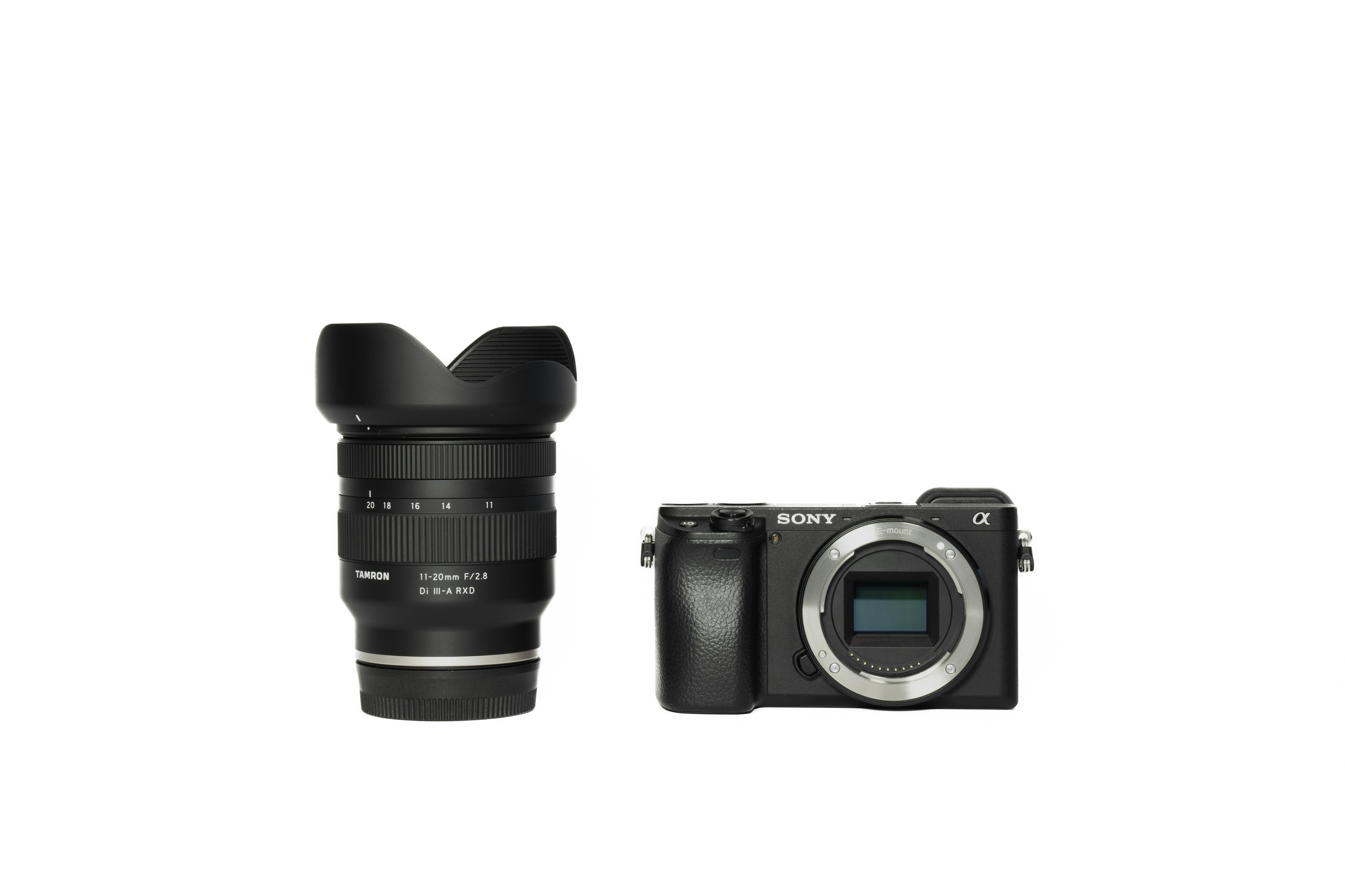 SONY 風景＆星空撮影入門セット α6400 ボディ + 11-20mm F/2.8 Di III-A RXD