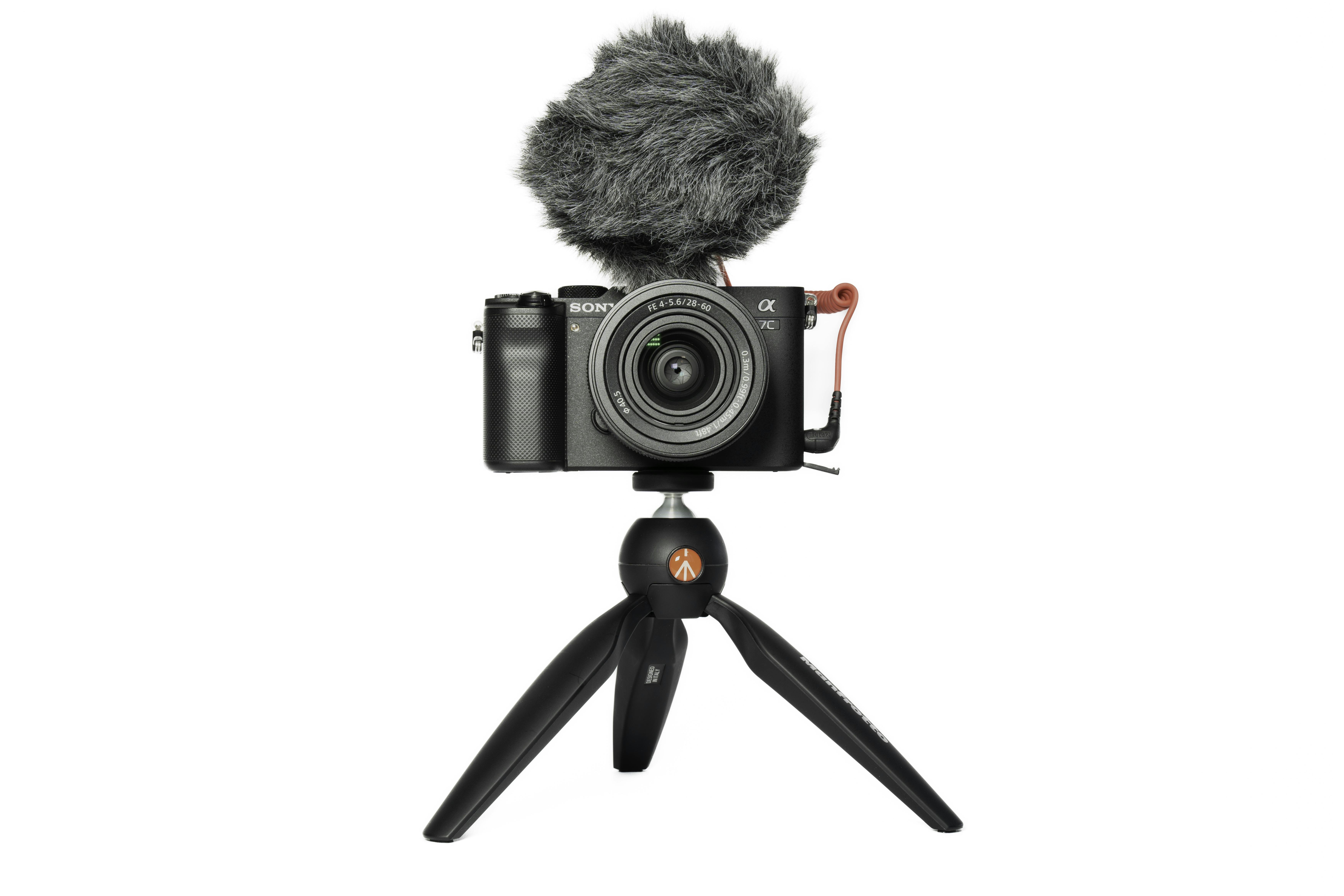 SONY マイクとミニ三脚つき！youtube/Vlog撮影セット α7C ズームレンズキット [ブラック] + 動画制作アクセサリーセット