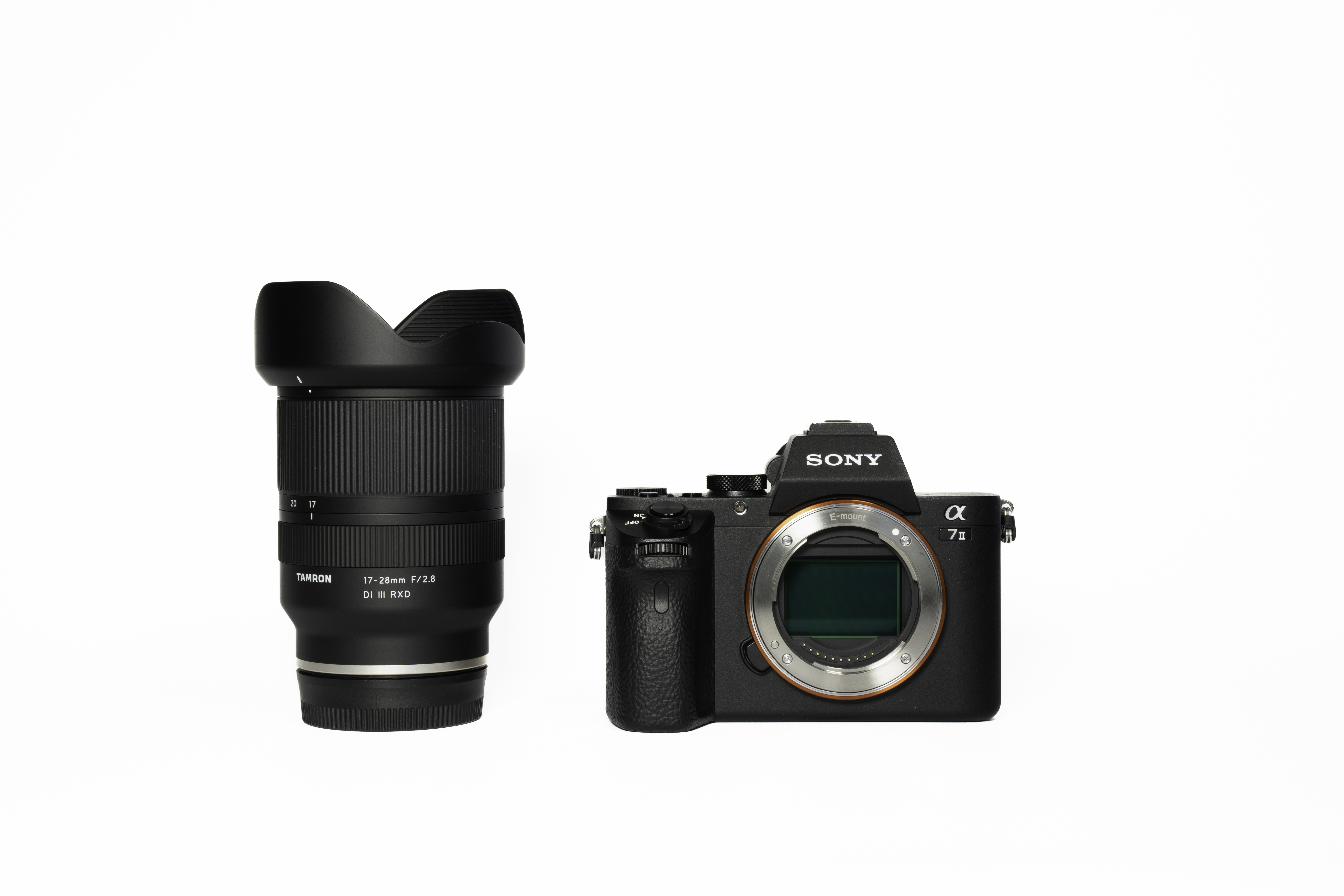 SONY α7 II + 超広角ズームレンズ17-28mm F2.8セット