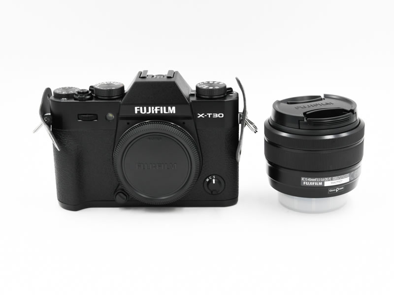 X-T30 15-45mmレンズキット [ブラック]