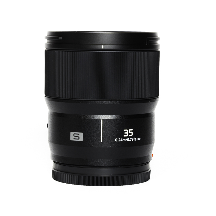 LUMIX S 35mm F1.8 S-S35