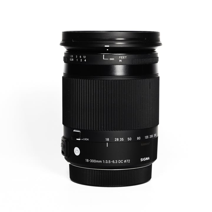 18-300mm F3.5-6.3 DC MACRO OS HSM [ニコン用]