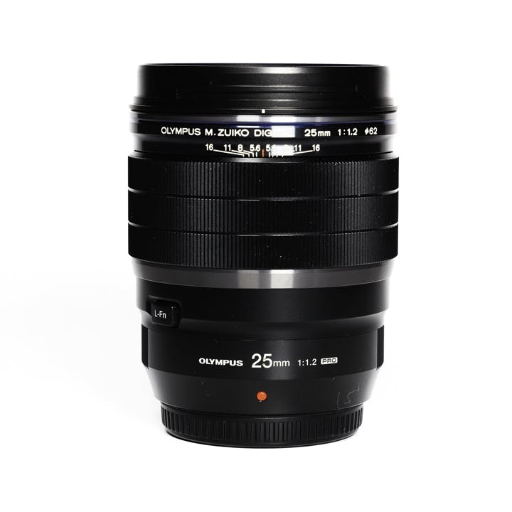 M.ZUIKO DIGITAL ED 25mm F1.2 PRO
