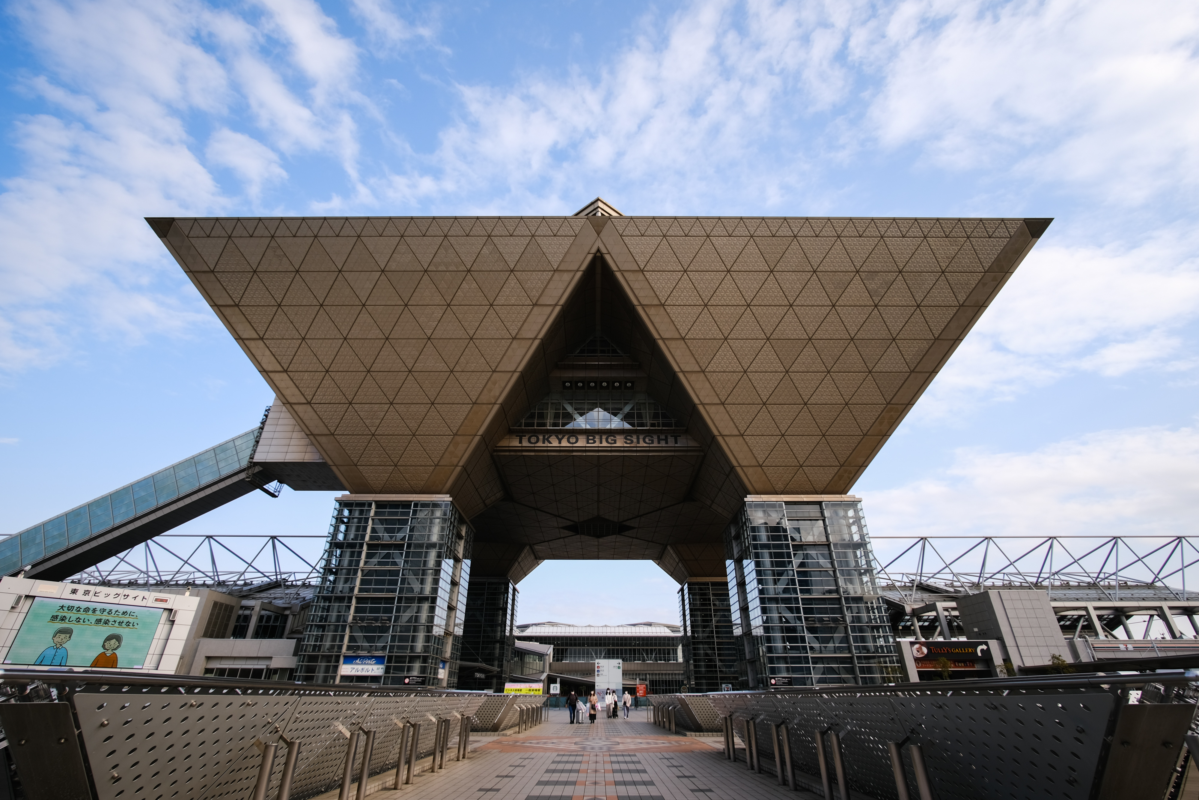 フォクトレンダー HELIAR-HYPER WIDE 10mm F5.6 Aspherical ライカMマウント