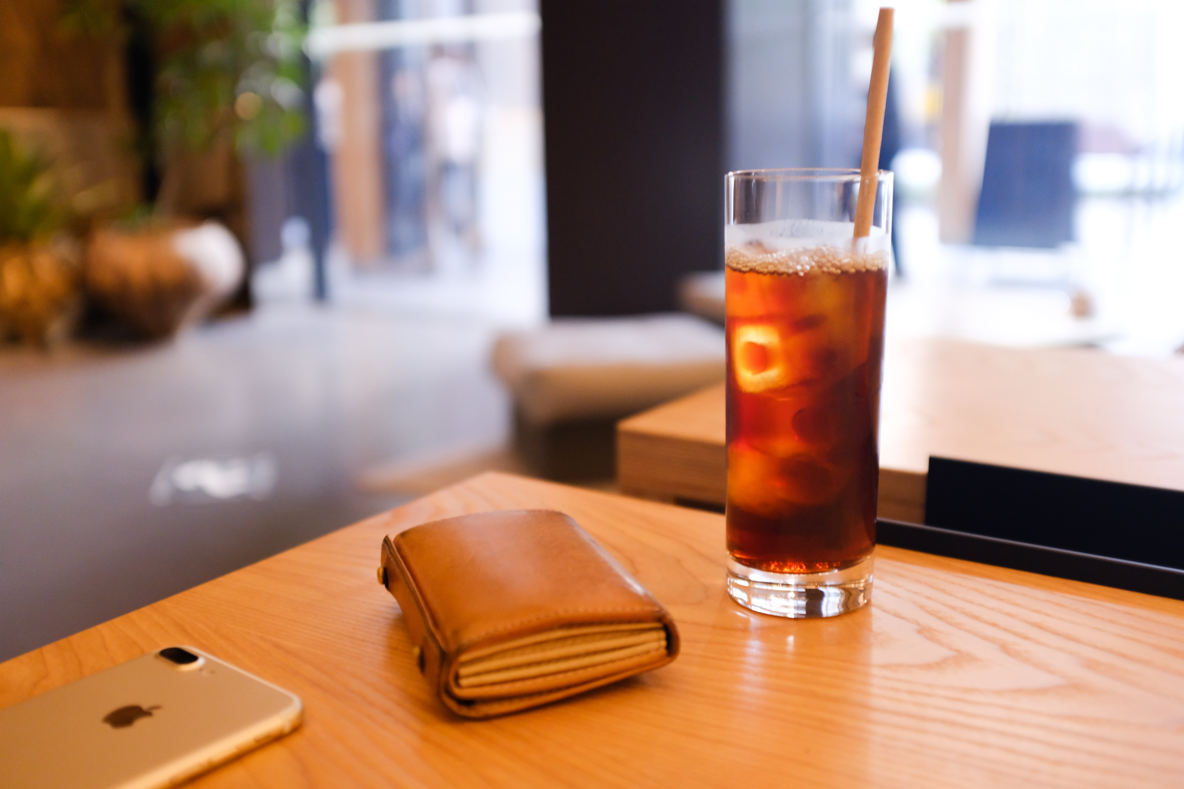 X100F [ブラック]