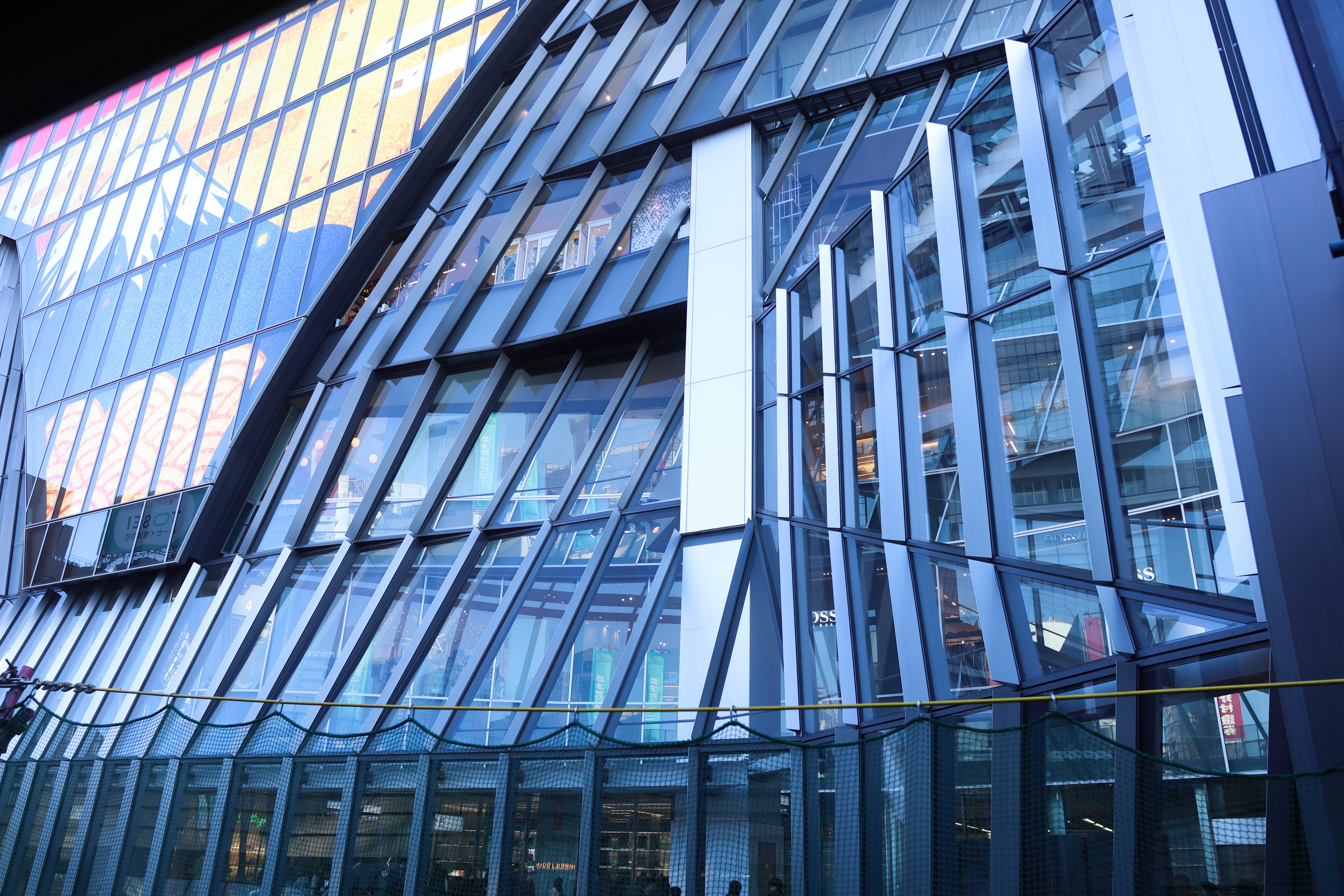 16mm F1.4 DC DN [ソニー用]