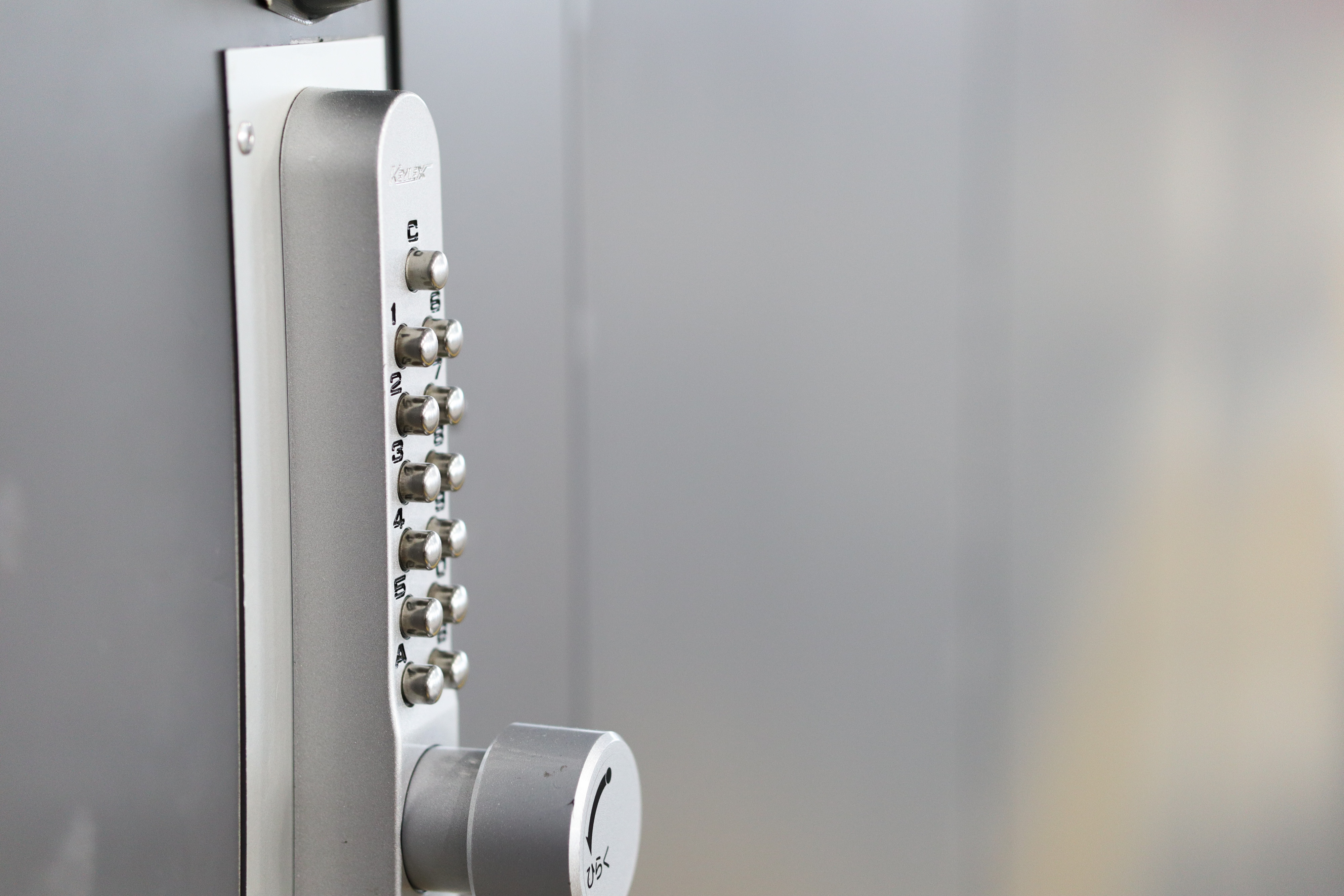 56mm F1.4 DC DN [キヤノンM用]