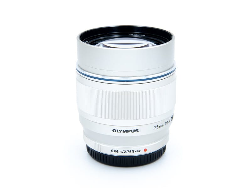 M.ZUIKO DIGITAL ED 75mm F1.8 [シルバー]