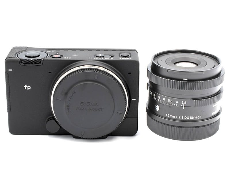 SIGMA fp 45mm F2.8 DG DN Contemporary キット