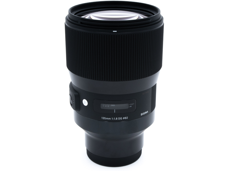 135mm F1.8 DG HSM [ソニーE用]